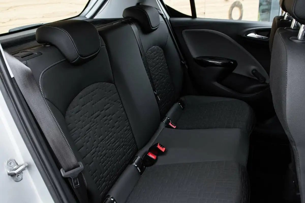 2018-vauxhall-corsa-14i-se-nav-90ps-ecotec-5d-auto-big-26