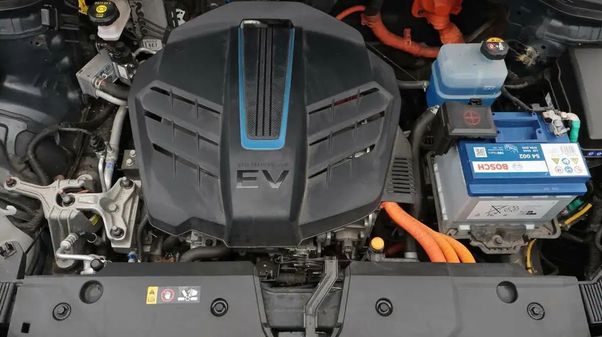 2021-hyundai-kona-e-premium-204ps-64kwh-7kw-obc-big-19