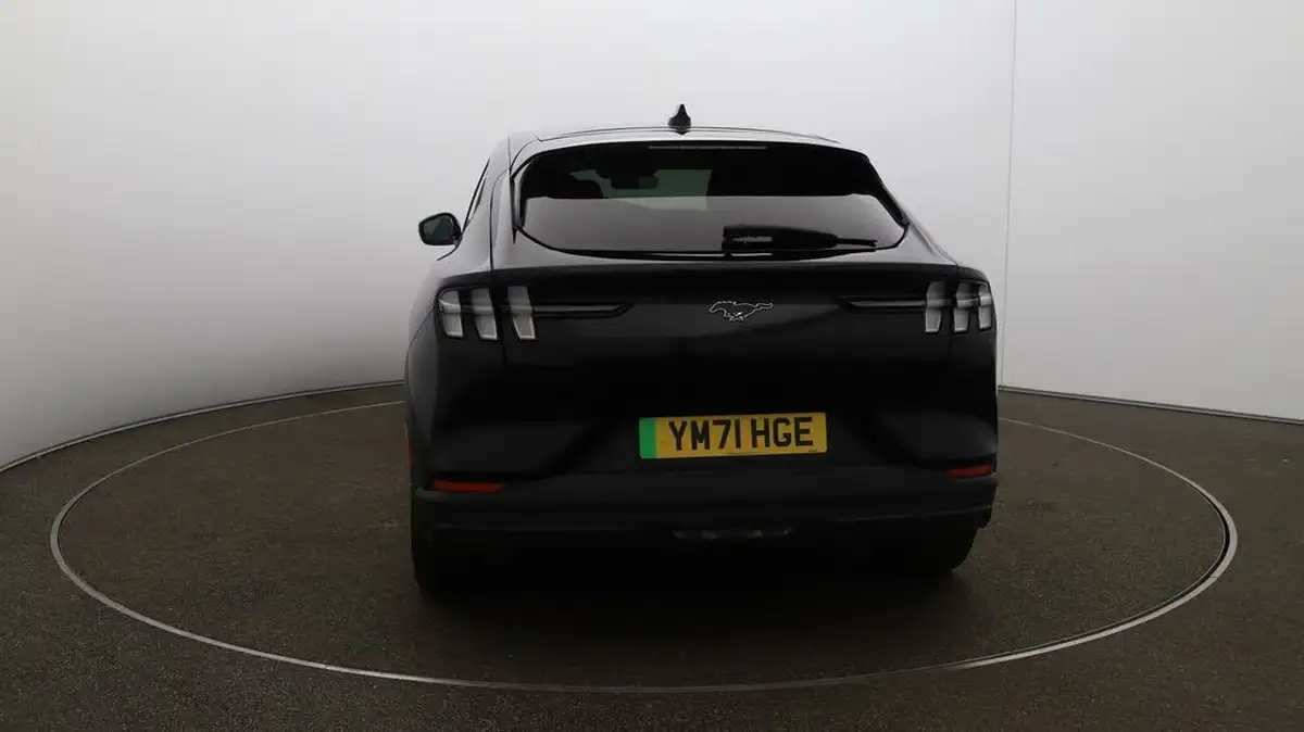 2022-ford-mustang-mach-e-e-standard-range-big-50
