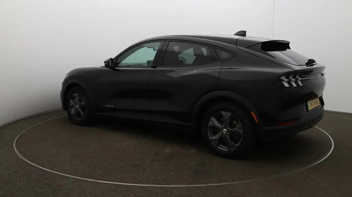 2022-ford-mustang-mach-e-e-standard-range-big-26