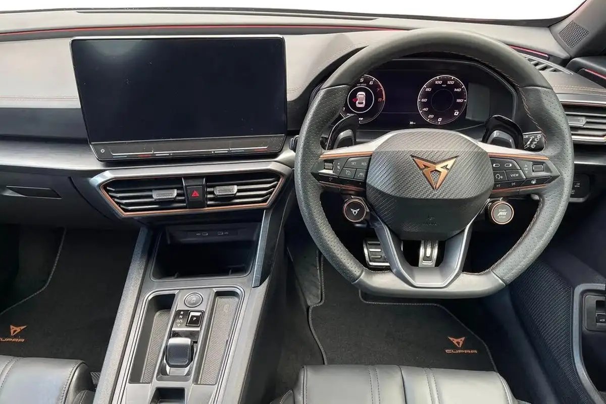2024-cupra-formentor-20-tsi-vz3-310ps-4drive-big-12