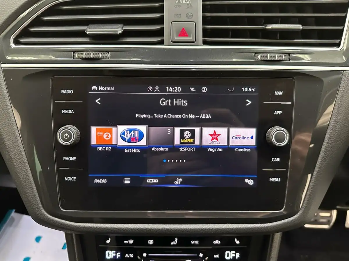 2021-volkswagen-tiguan-15-tsi-r-line-big-16
