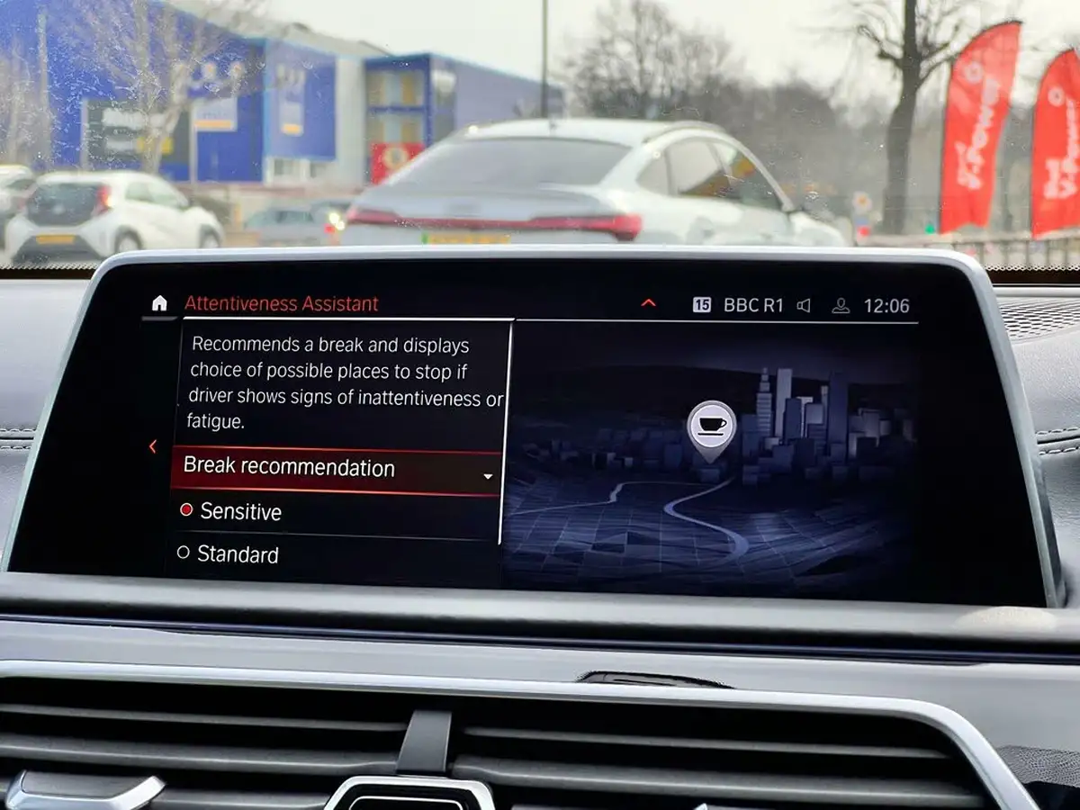 2022-bmw-7-series-30td-730d-m-sport-big-44