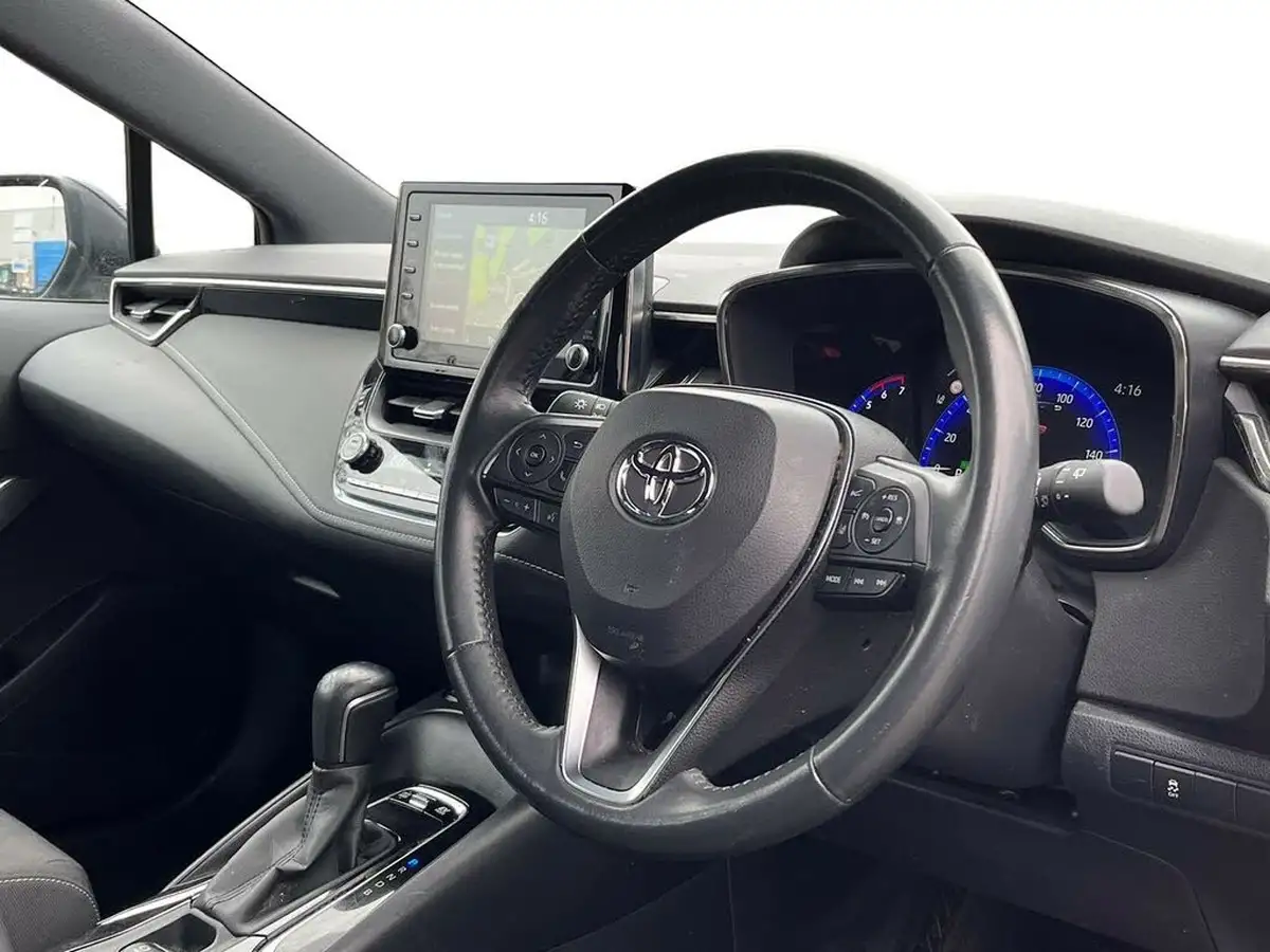 2021-toyota-corolla-18-vvt-i-icon-tech-trk-hatchback-5d-big-4