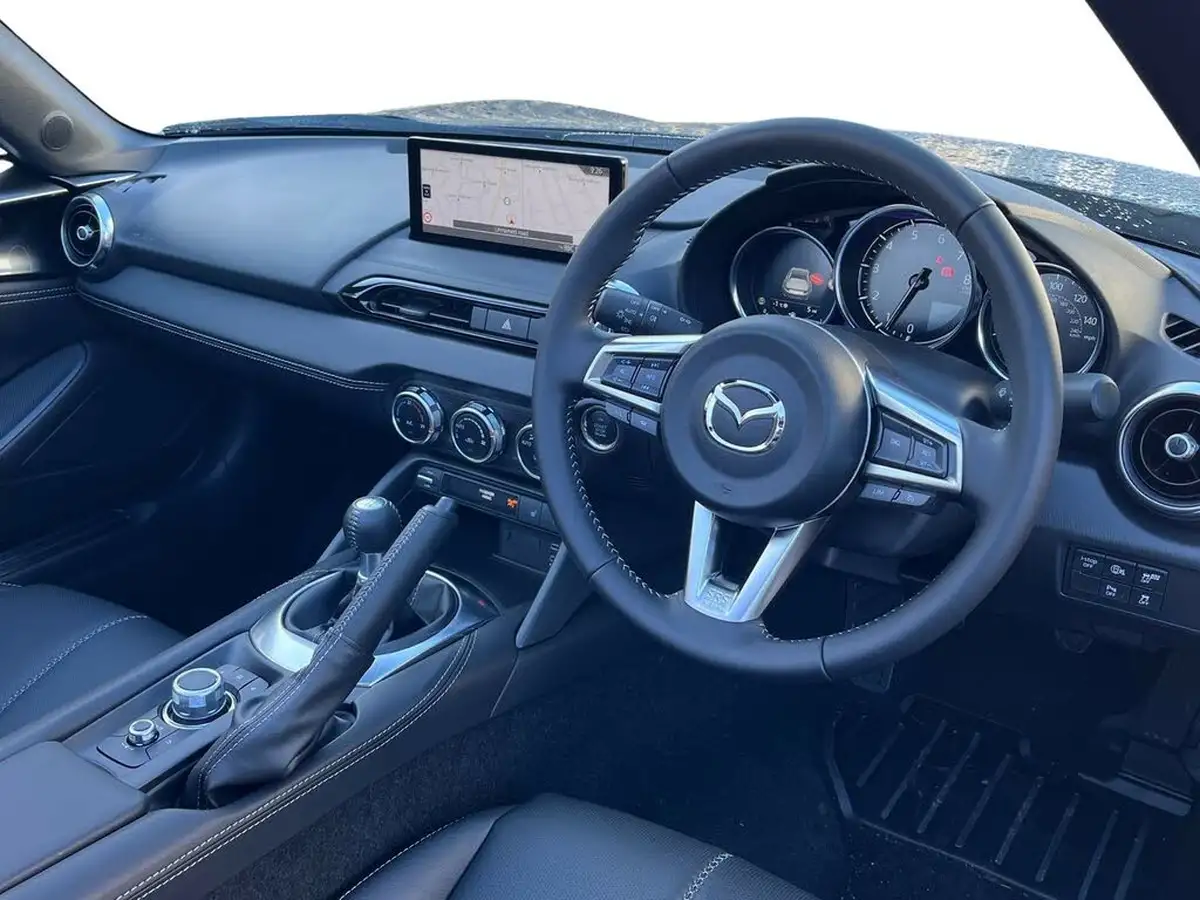 2025-mazda-mx-5-15-exclusive-line-roadster-big-4