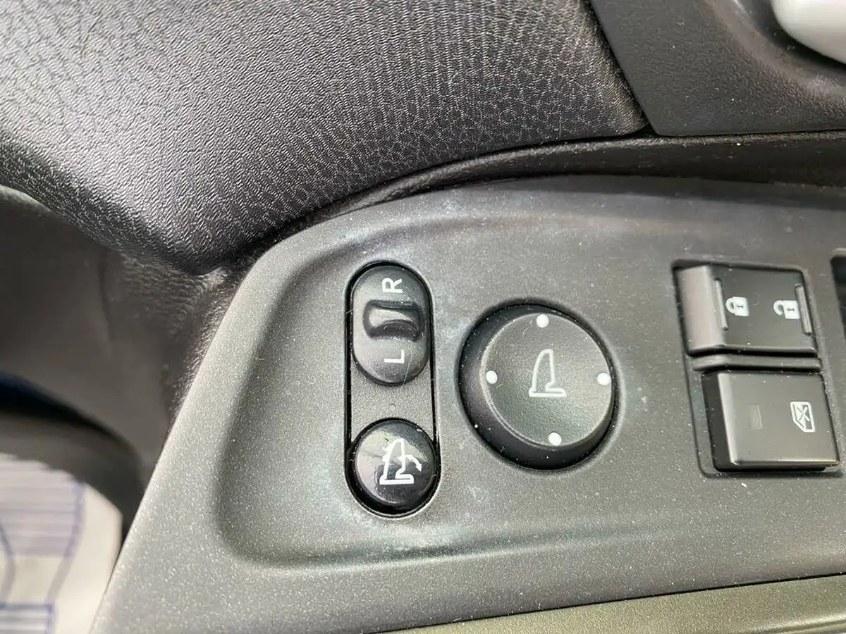 2013-honda-civic-18-es-auto-big-24
