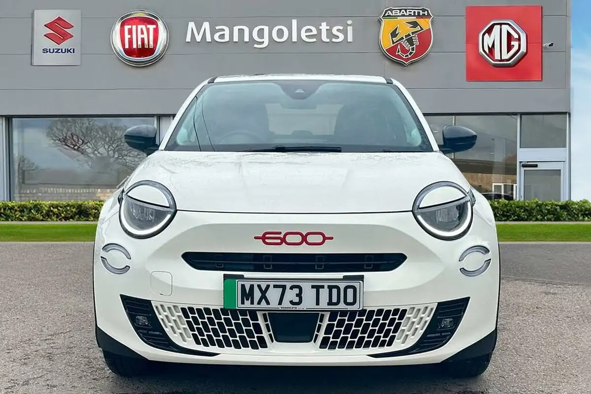 2024-fiat-600e-e-red-big-4