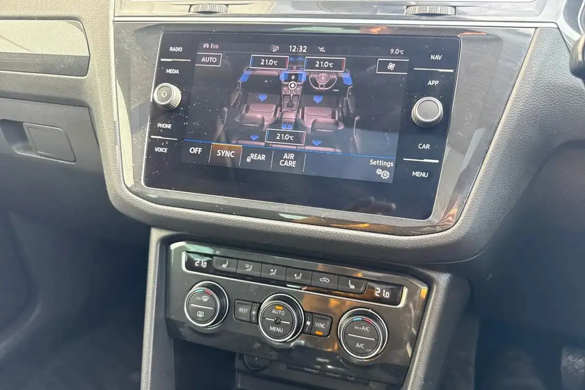 2020-volkswagen-tiguan-20tdi-sel-190ps-4motion-dsg-big-21