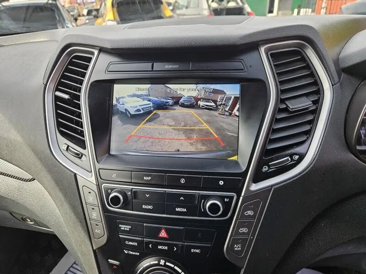 2016-hyundai-santa-fe-22-crdi-premium-22-crdi-200ps-blue-drive-isg-7st-auto-big-17
