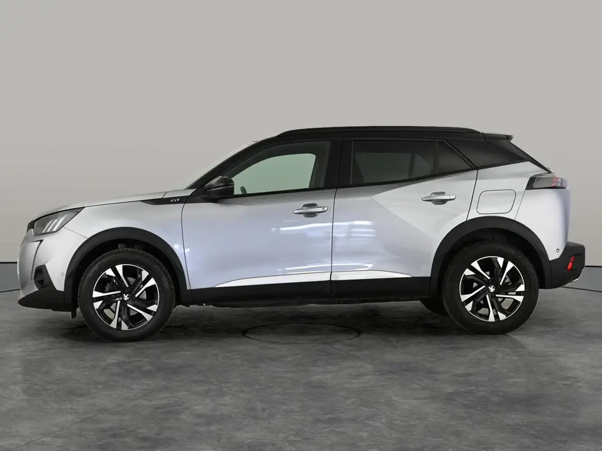 2022-peugeot-2008-suv-12-puretech-gt-big-8
