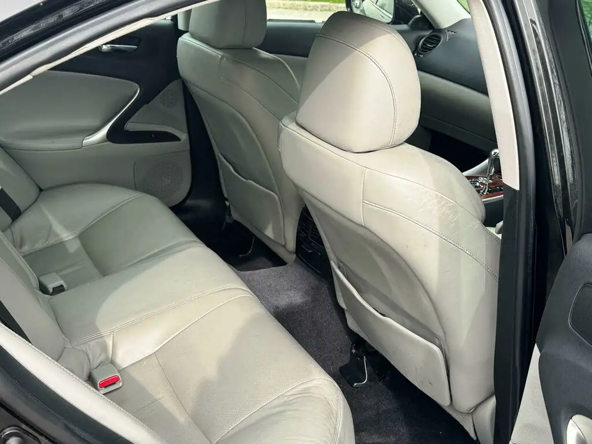 2006-lexus-is-250-25-se-l-auto-big-30