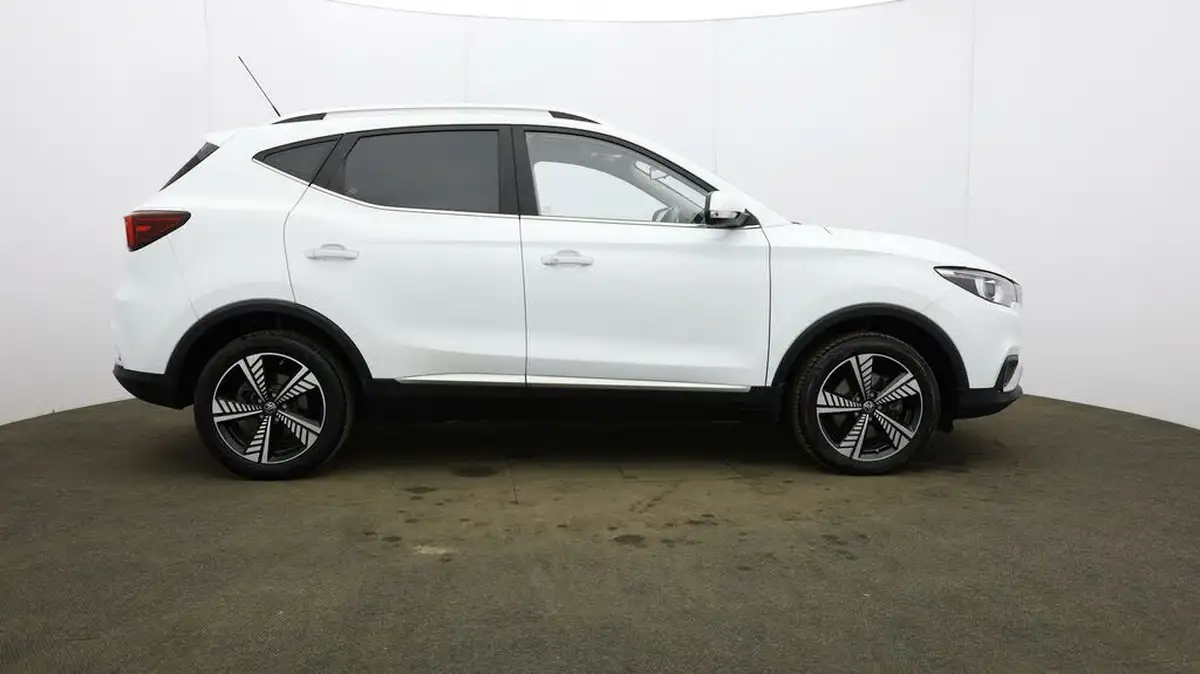 2020-mg-zs-suv-e-exclusive-ev-big-44