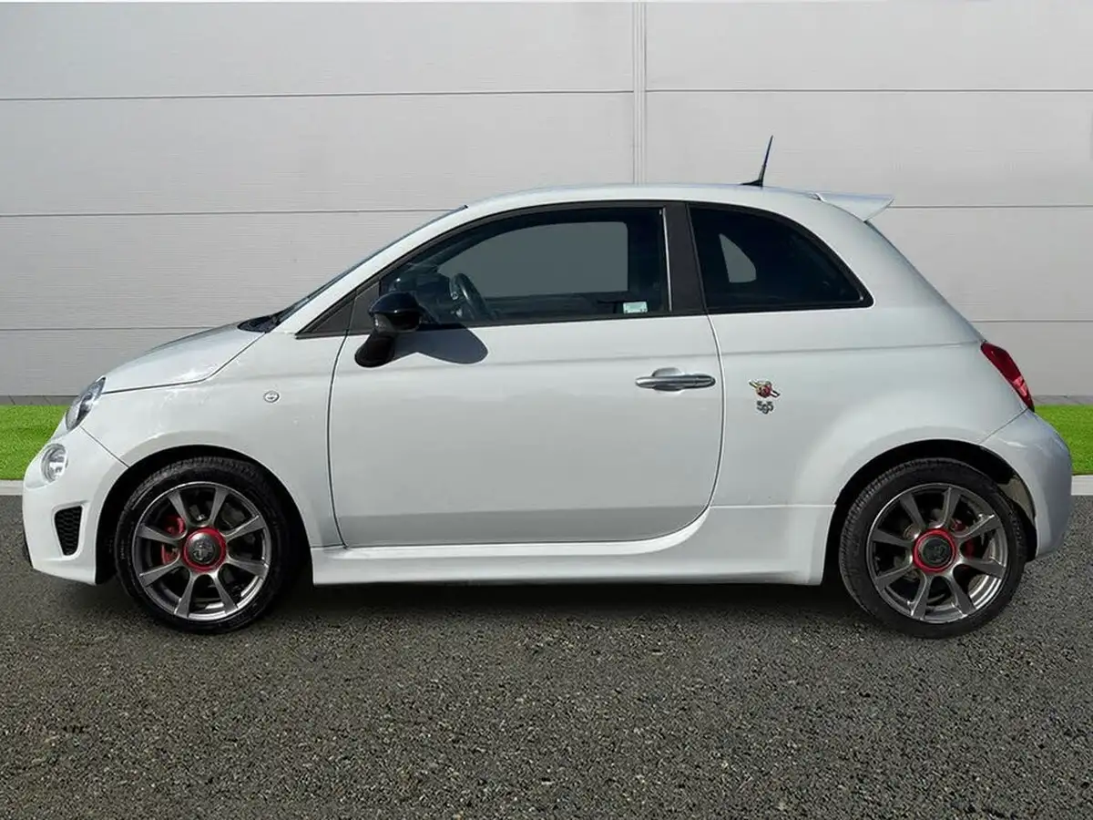2017-abarth-595-big-3