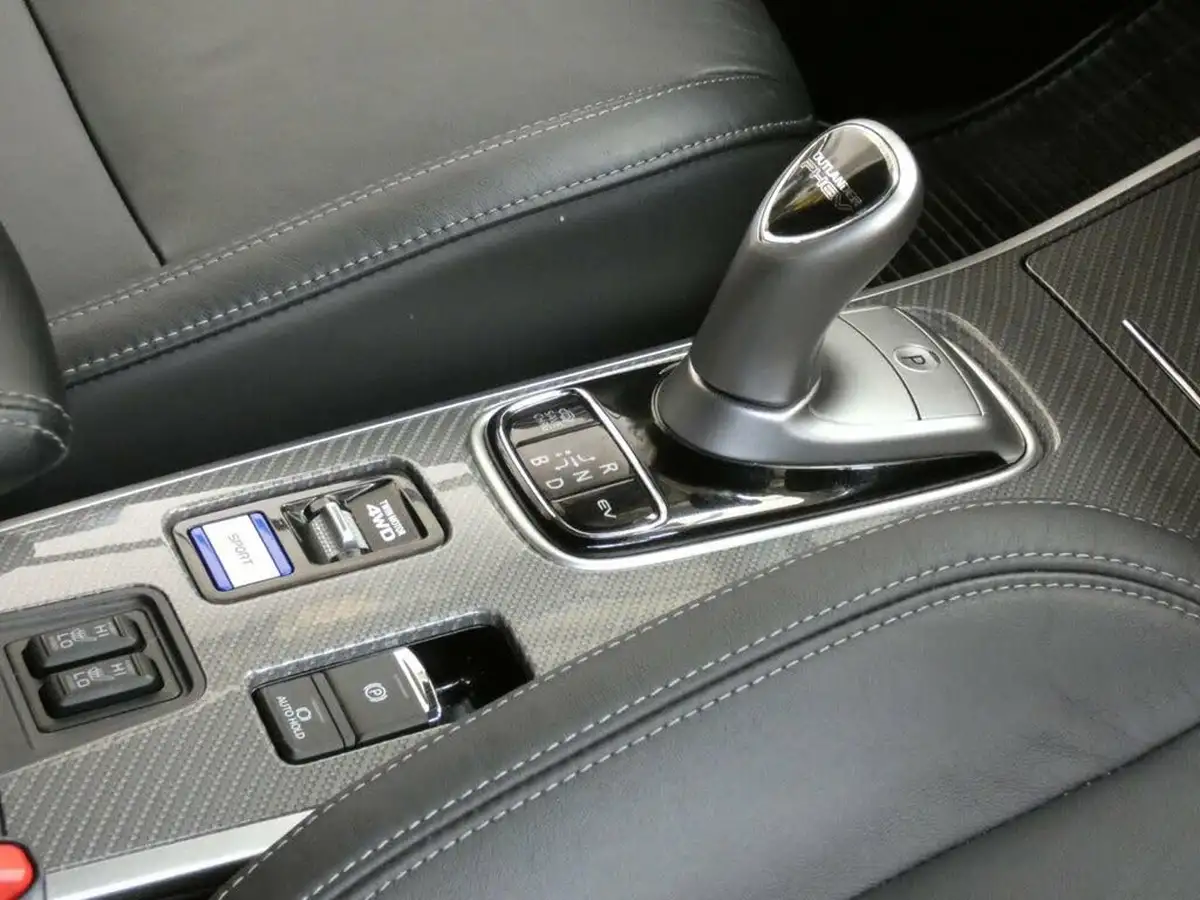 2021-mitsubishi-outlander-24-dynamic-phev-big-49