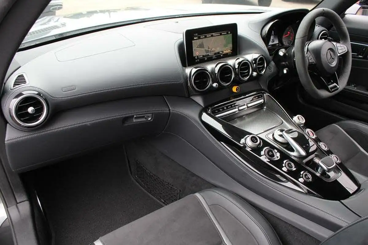 2019-mercedes-benz-amg-40-gt-r-premiumss-coupe-big-2