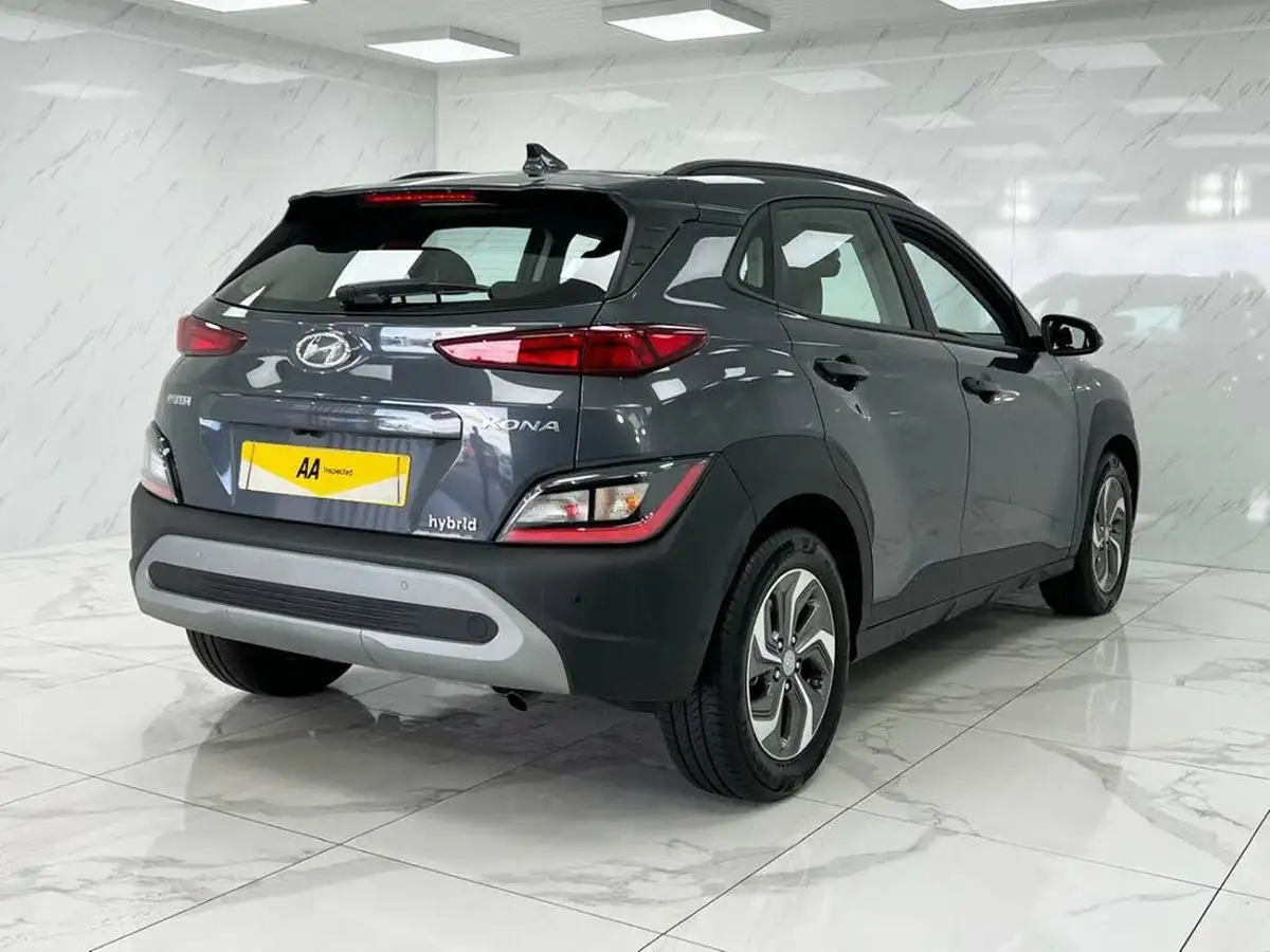 2021-hyundai-kona-16-gdi-se-connect-big-10