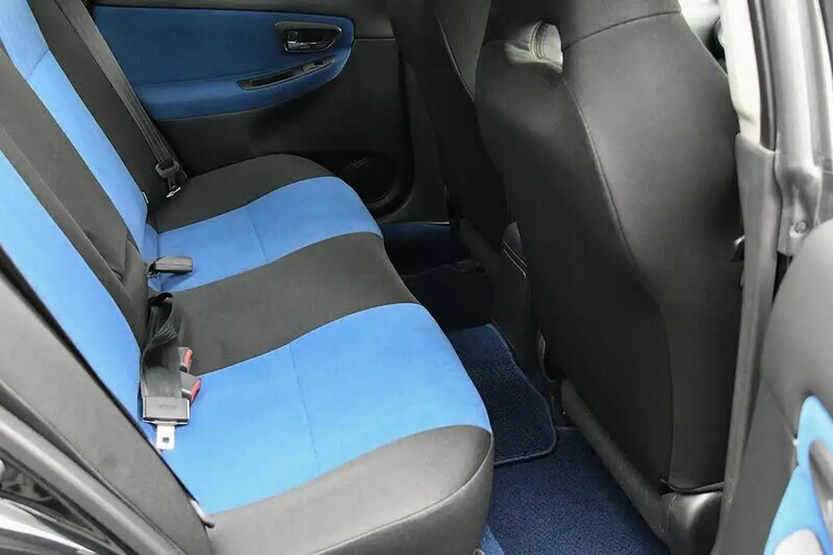 2006-subaru-impreza-big-28