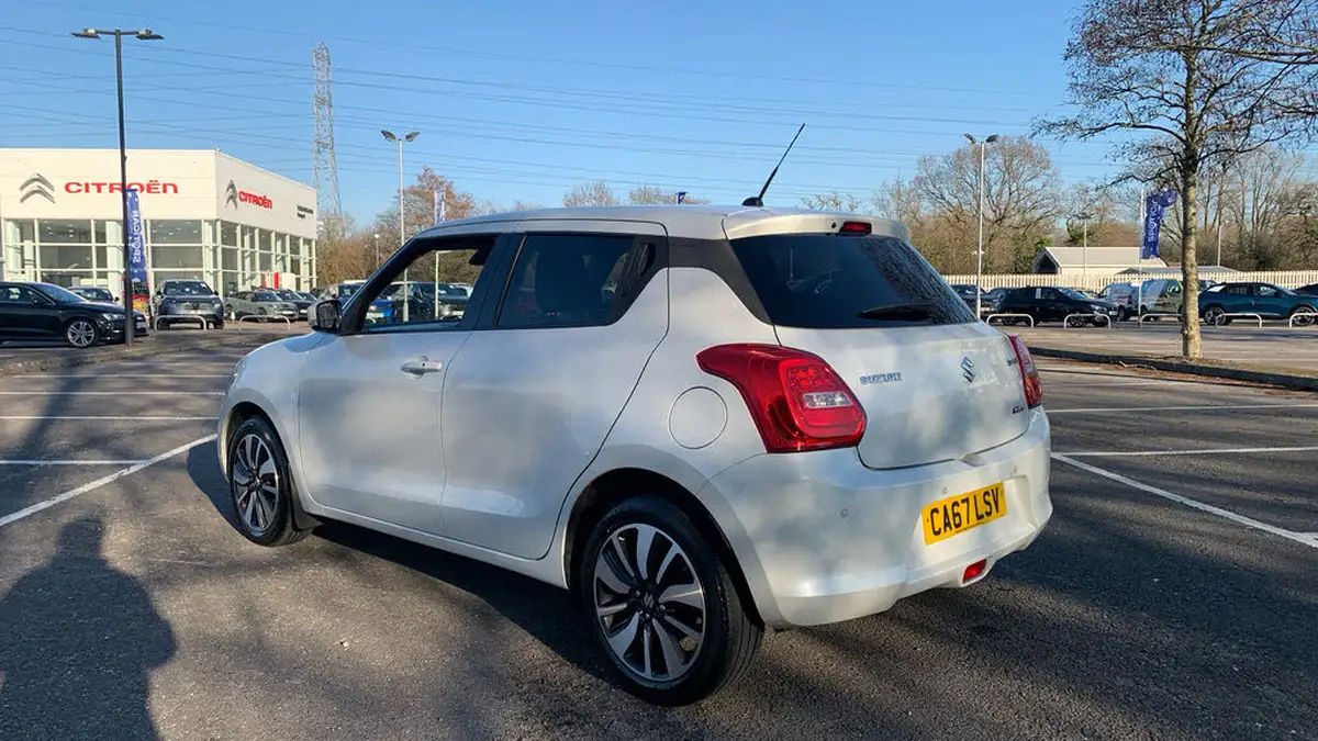 2017-suzuki-swift-10-boosterjet-sz5-shvs-big-4