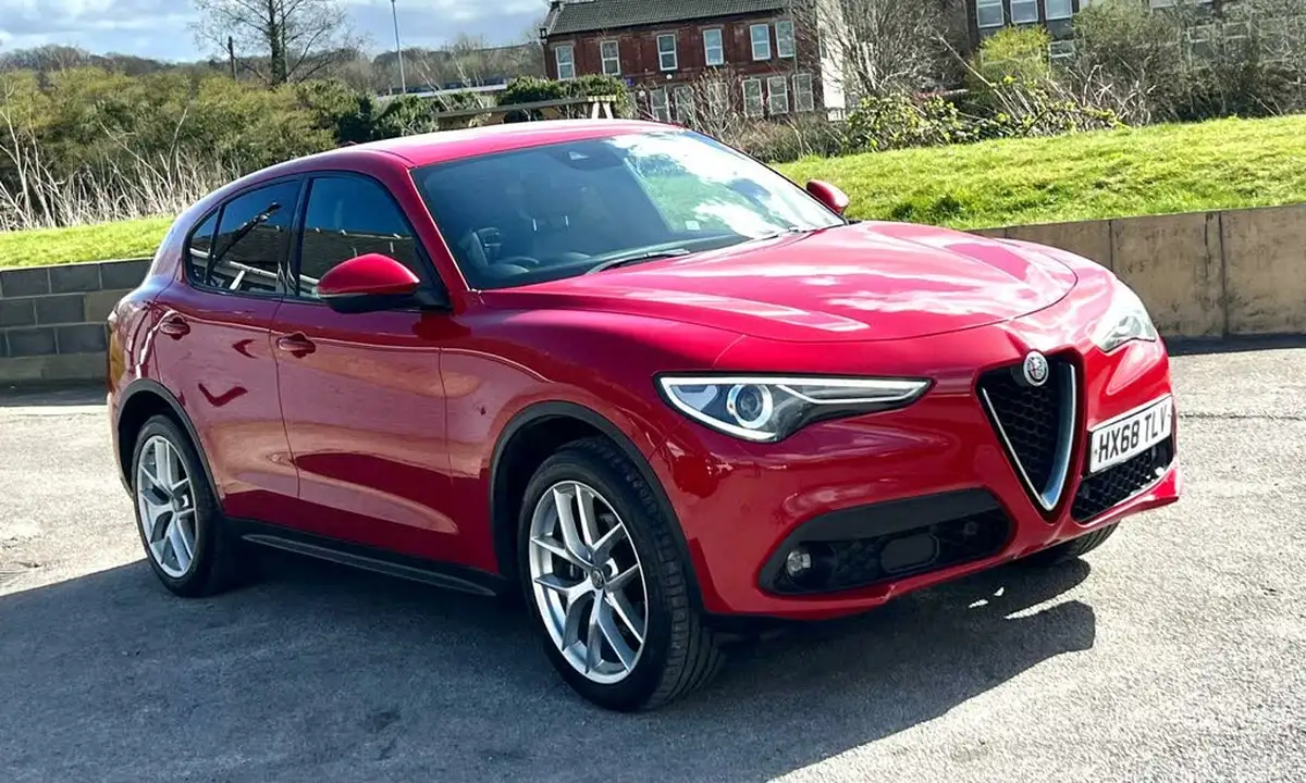 2018-alfa-romeo-stelvio-22td-milano-ss-big-6