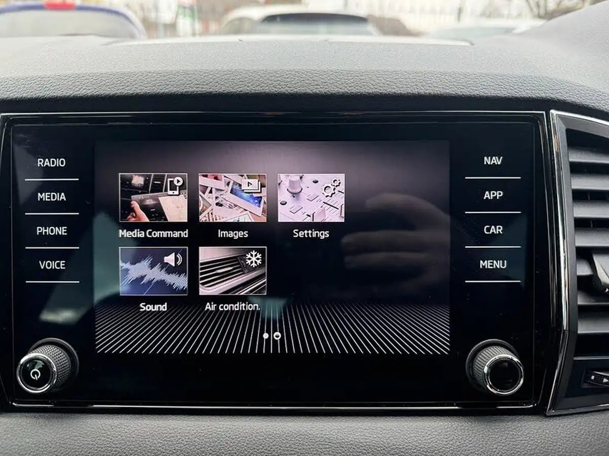 2019-skoda-karoq-15-tsi-se-l-big-20