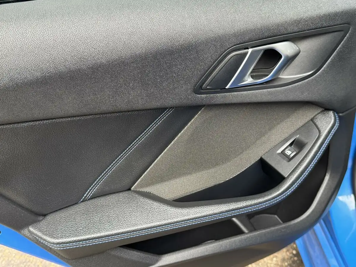 2024-bmw-1-series-15-118i-m-sport-lcp-dct-big-45