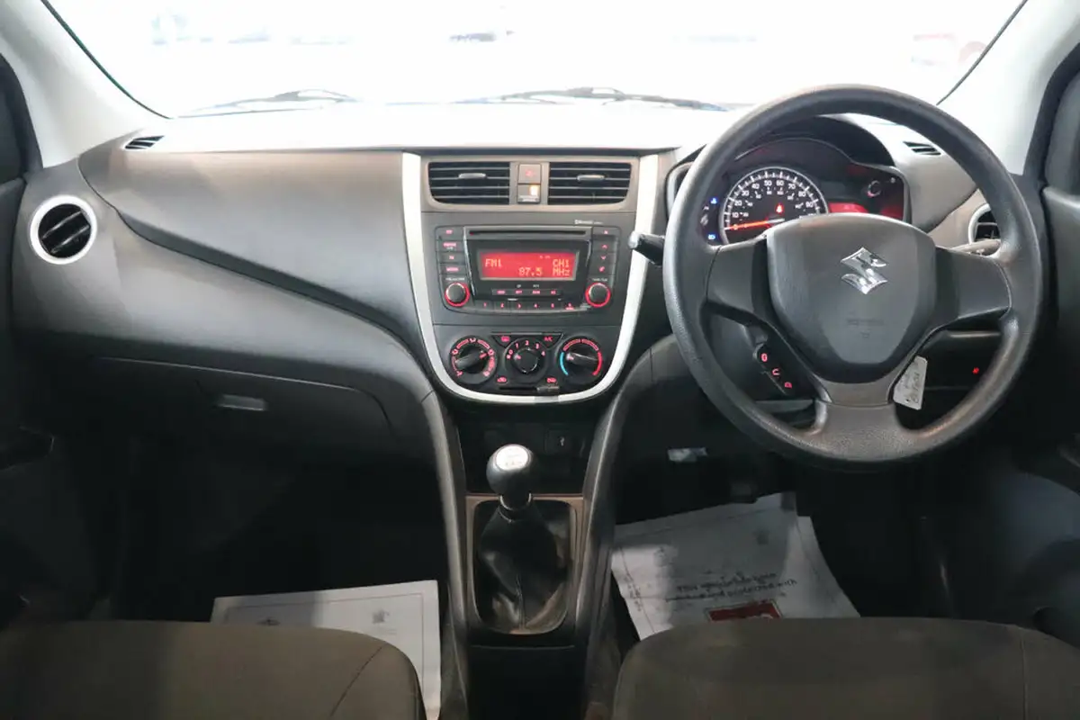 2015-suzuki-celerio-10-sz4-big-2