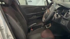 2013-renault-clio-09-expression-energy-small-6