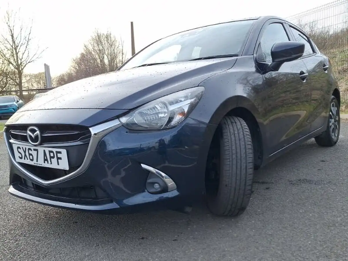 2017-mazda-mazda2-15-sport-nav-90ps-big-12