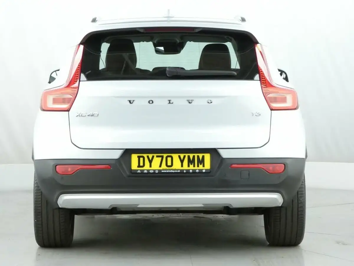 2020-volvo-xc40-15-t3-inscription-big-5