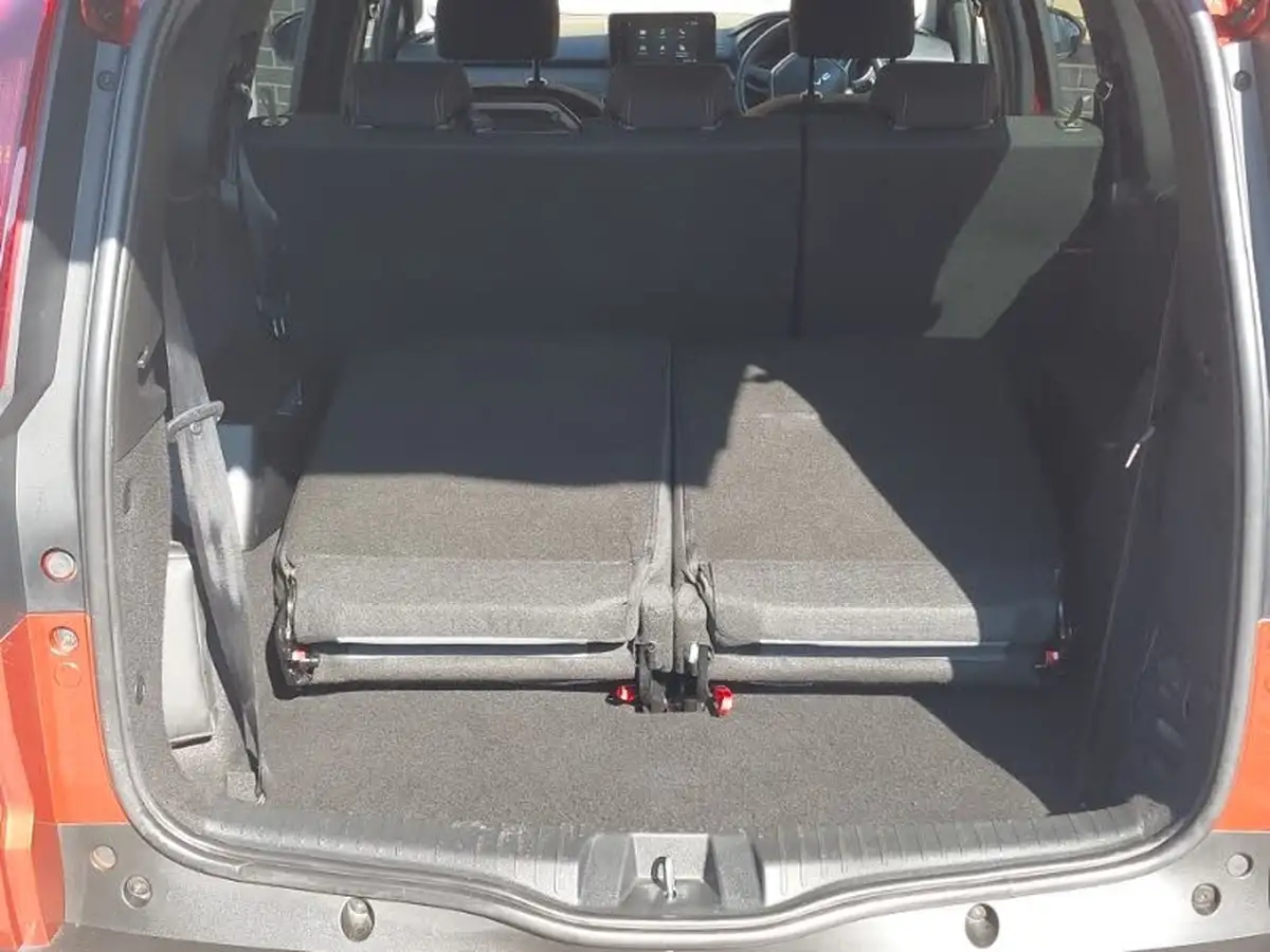 2024-dacia-jogger-16-tce-extreme-big-7
