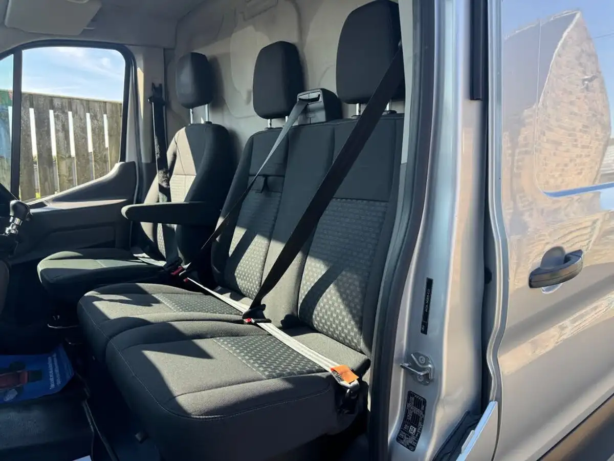 2020-ford-transit-20tdci-350-l3h3-trend-130pseu6dt-panel-van-big-32