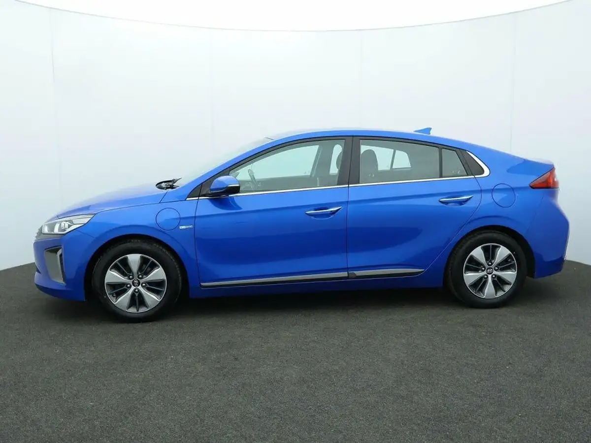 2018-hyundai-ioniq-16-gdi-premium-plug-in-hybrid-big-7