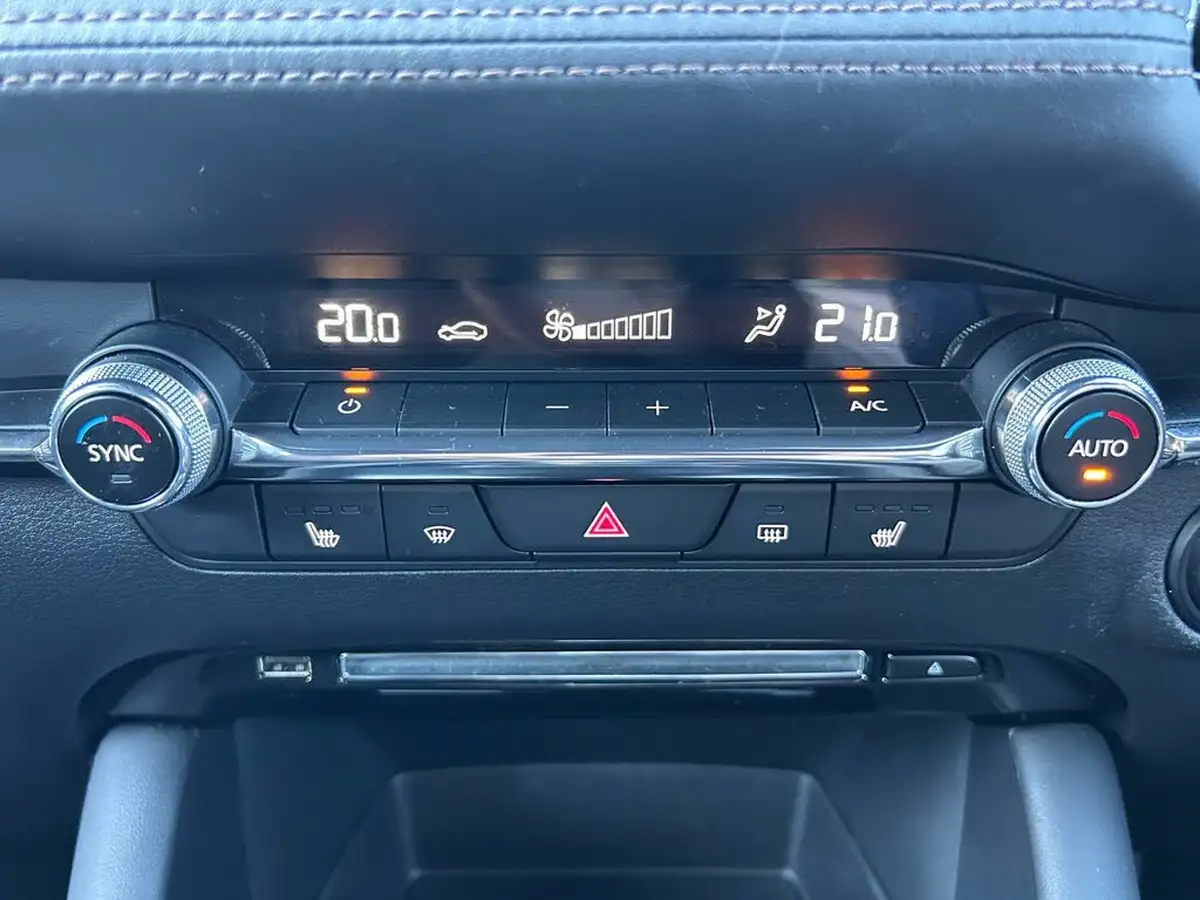 2019-mazda-mazda3-20-se-l-lux-122ps-hatchback-5d-big-17