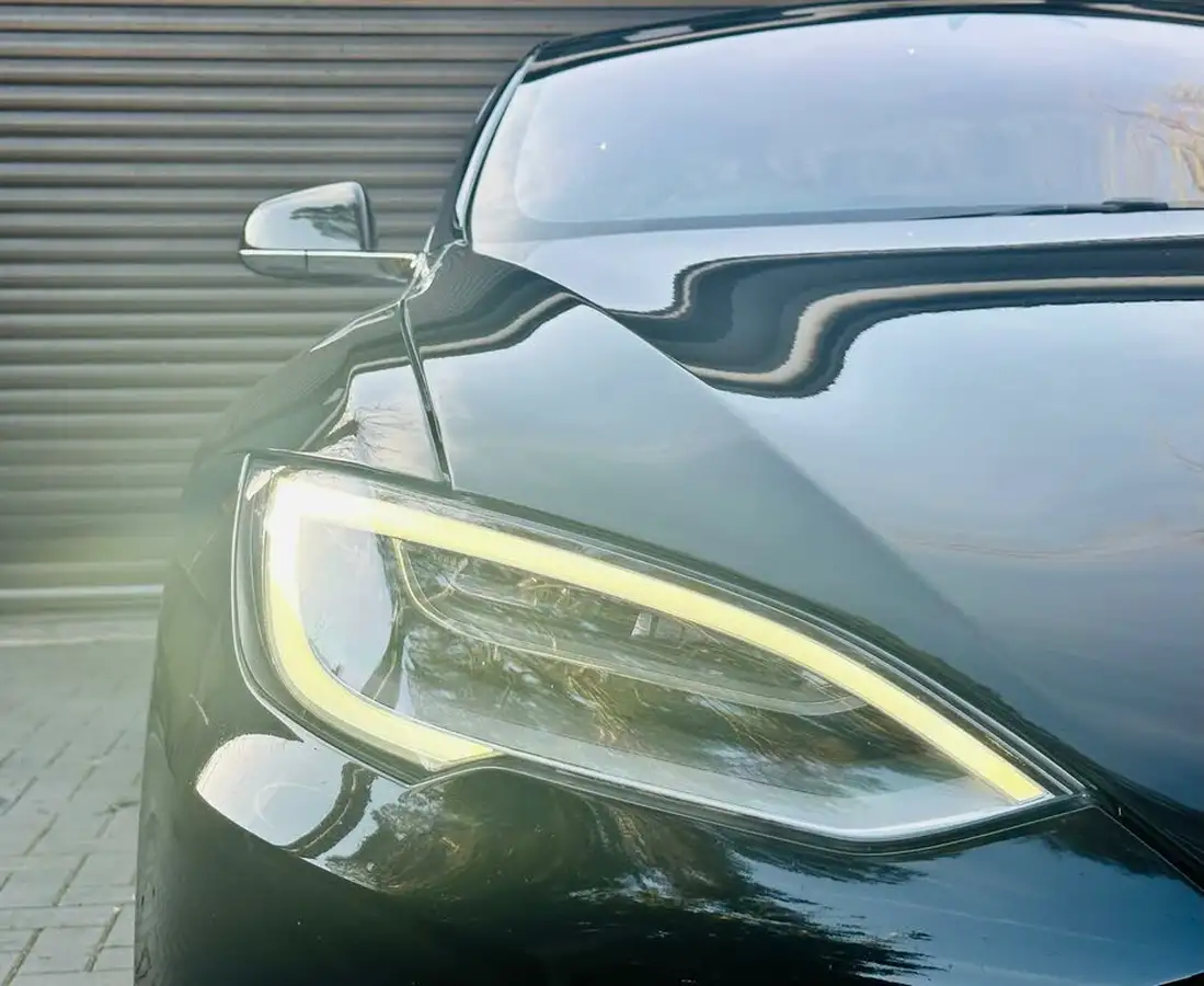 2018-tesla-model-s-e-p100dl-big-19