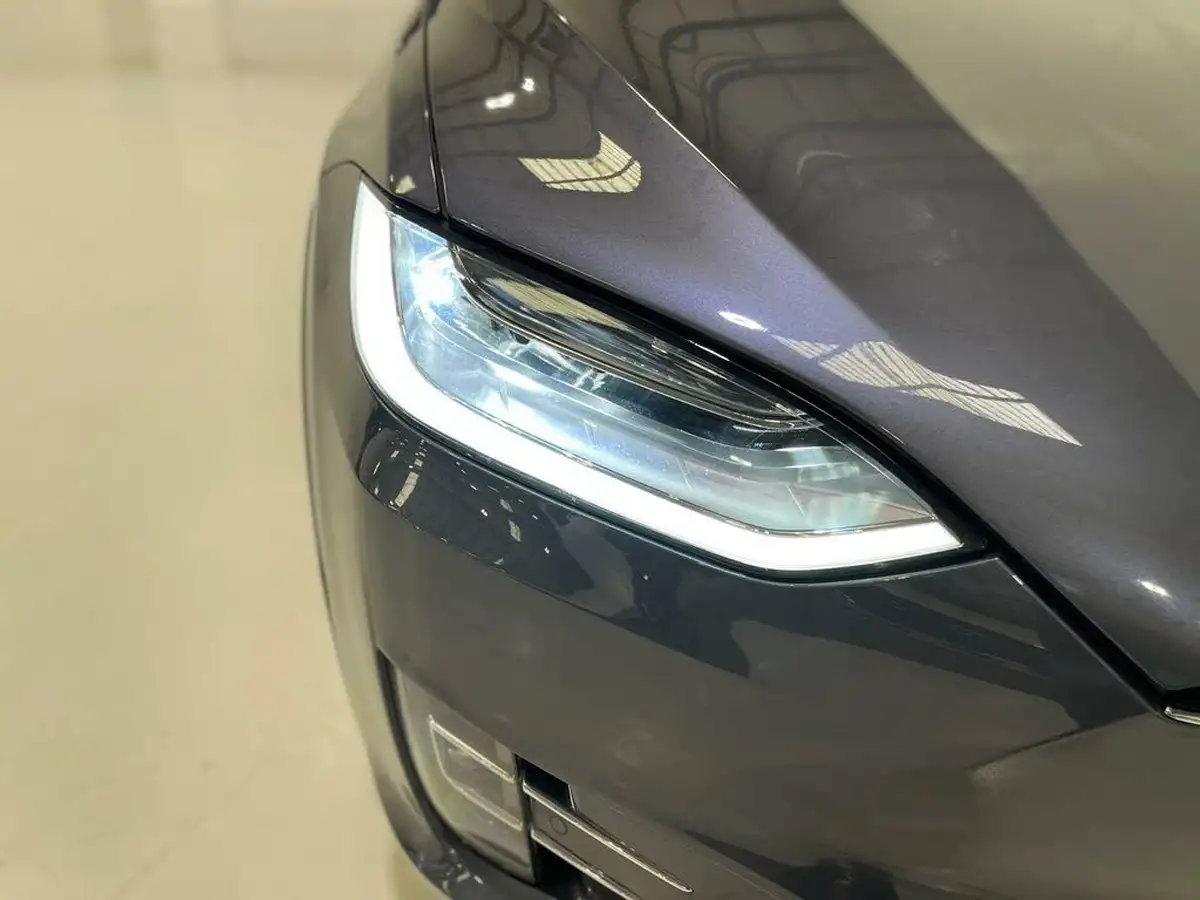 2020-tesla-model-x-e-long-range-big-19