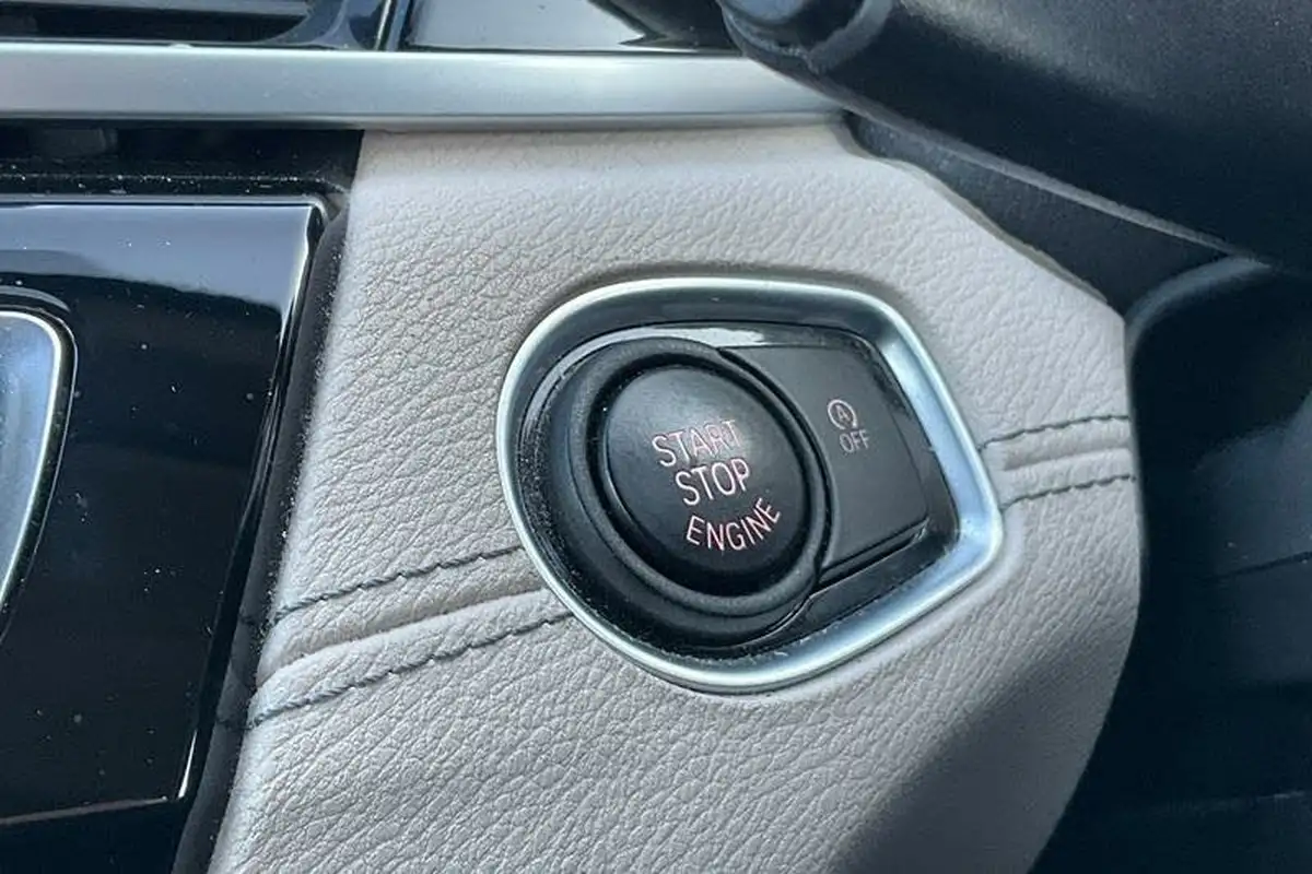 2019-bmw-x1-big-28