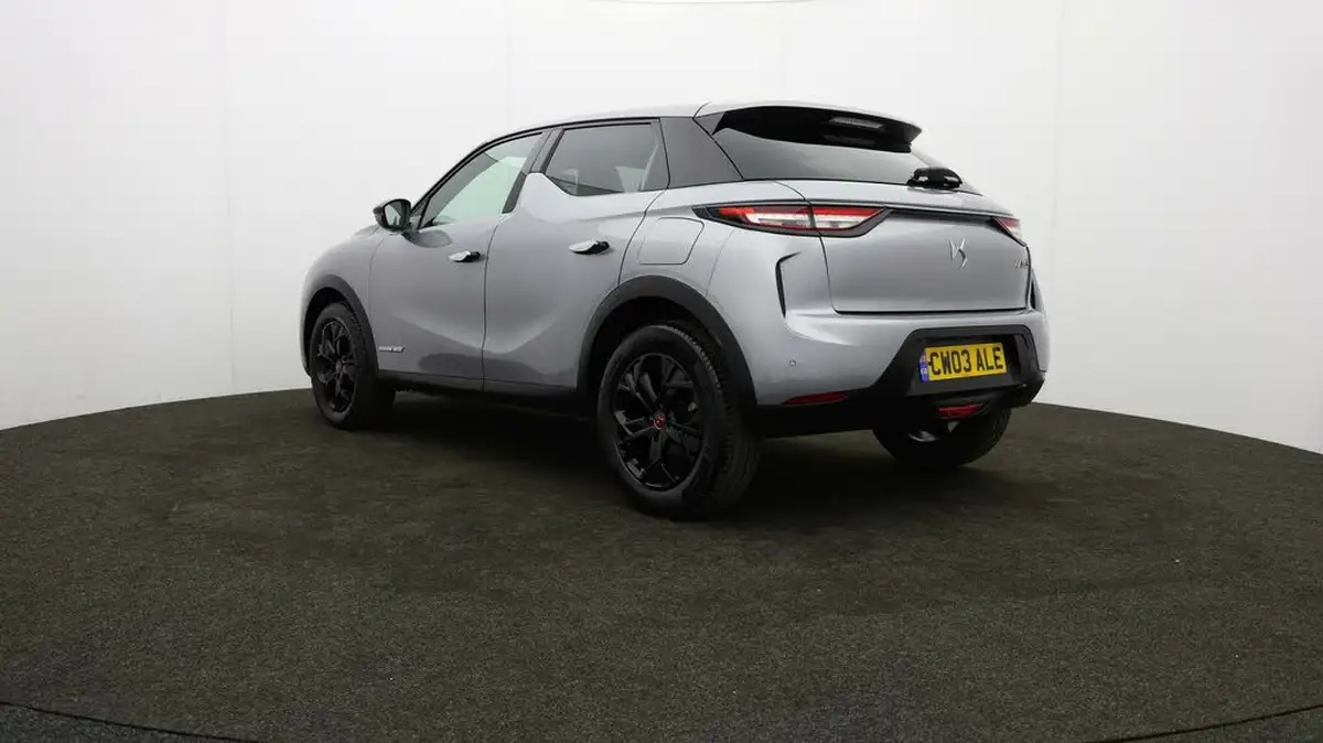 2020-ds-ds-3-crossback-12-puretech-performance-line-100ps-big-4