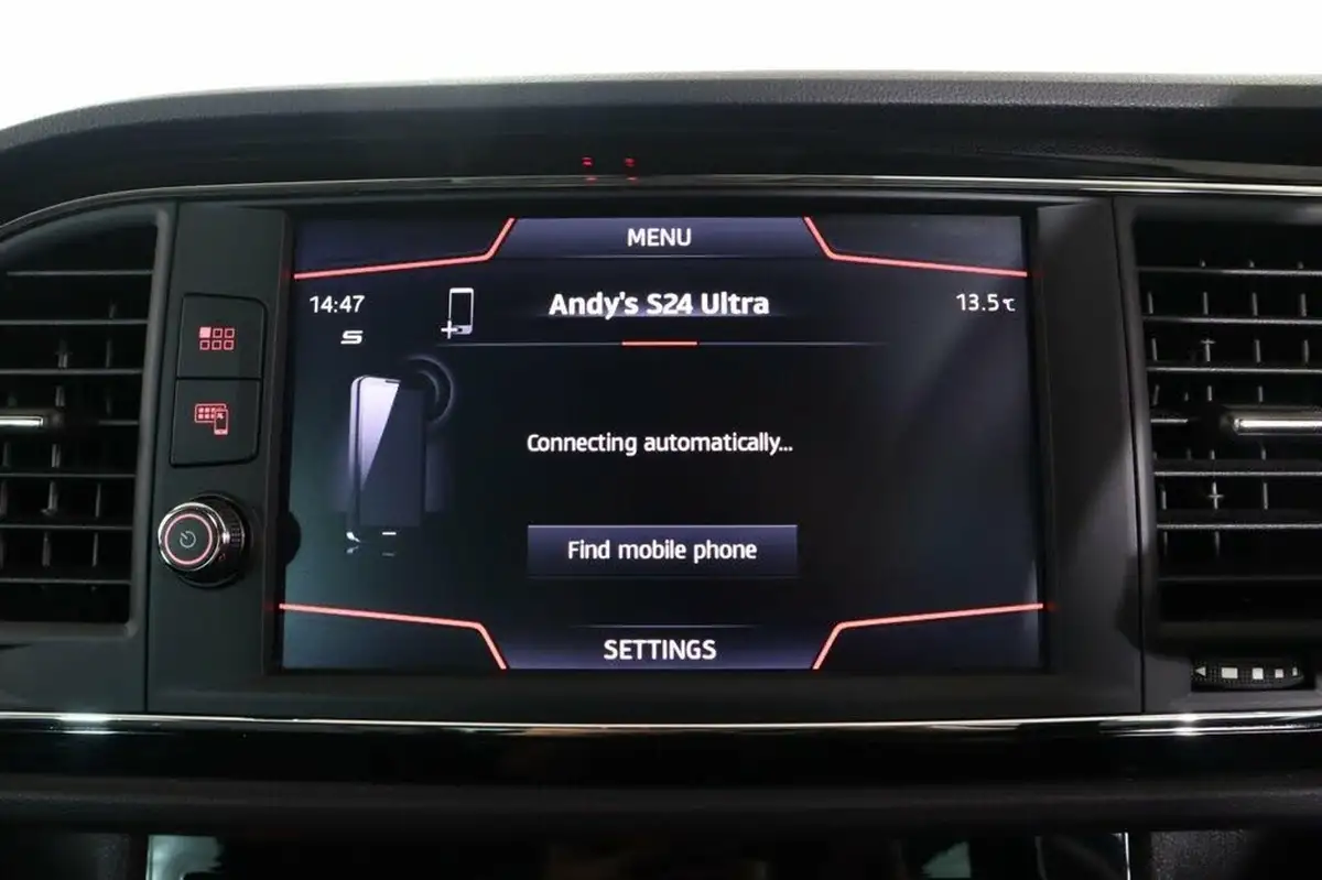 2019-seat-leon-20-tsi-fr-sport-hatchback-big-29
