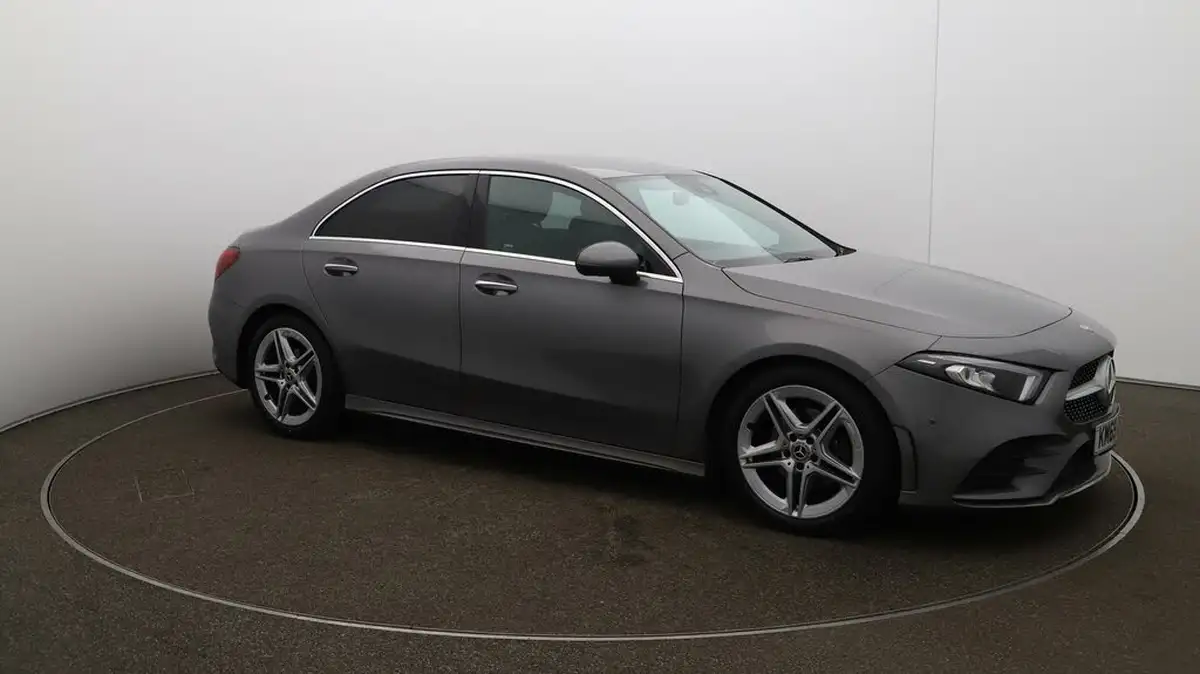 2019-mercedes-benz-a-class-15d-a180d-amg-line-premium-saloon-4d-7g-dct-big-36