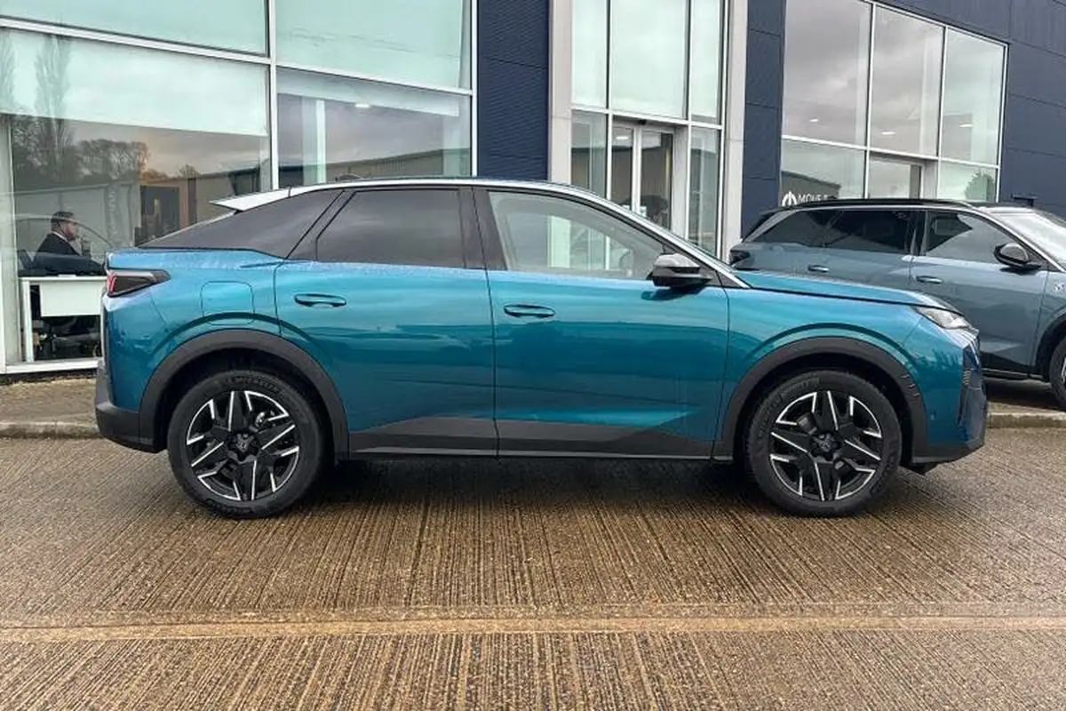2024-peugeot-3008-suv-12-puretech-allure-136ps-hybrid-e-dsc6-big-1