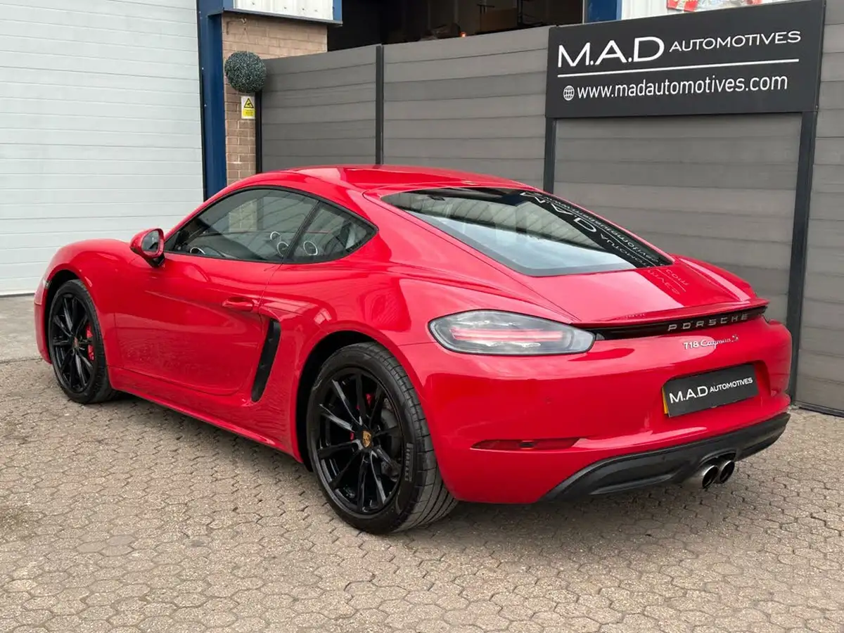 2017-porsche-cayman-718-25-s-pdk-big-5