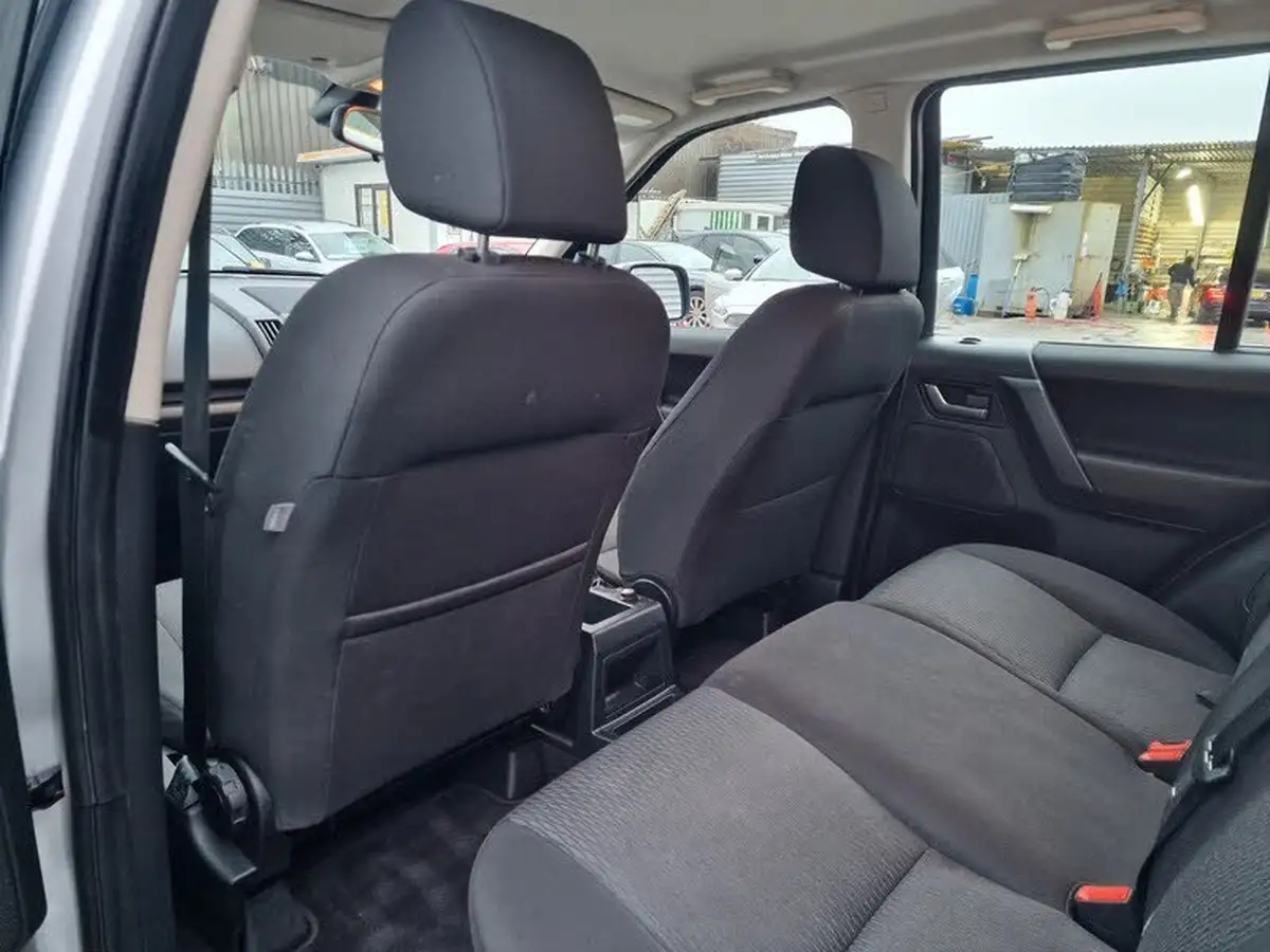 2011-land-rover-freelander-2-22sd4-gs-auto-big-15
