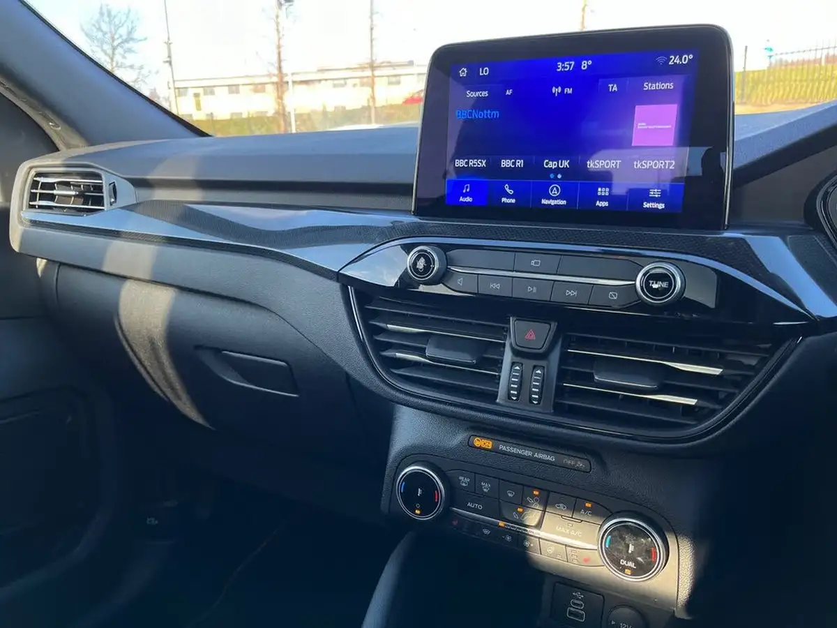 2023-ford-kuga-25t-graphite-tech-edition-225ps-phev-big-44