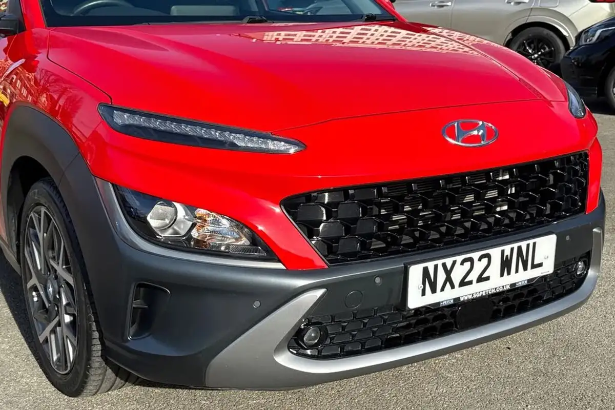 2022-hyundai-kona-16-gdi-premium-big-16