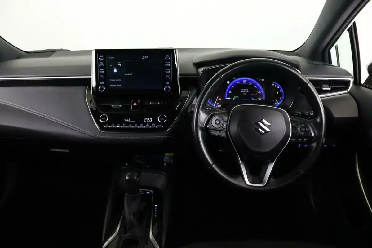 2021-suzuki-swace-18-sz5-big-16