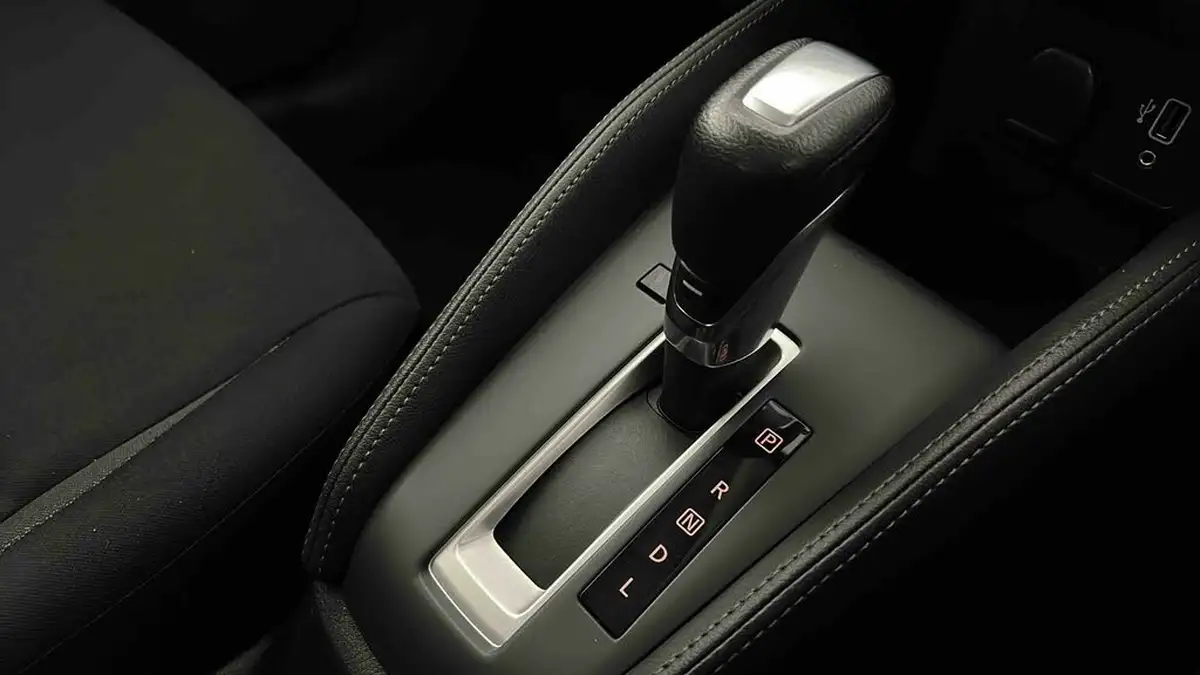 2021-nissan-micra-10-ig-t-acenta-cvt-big-18