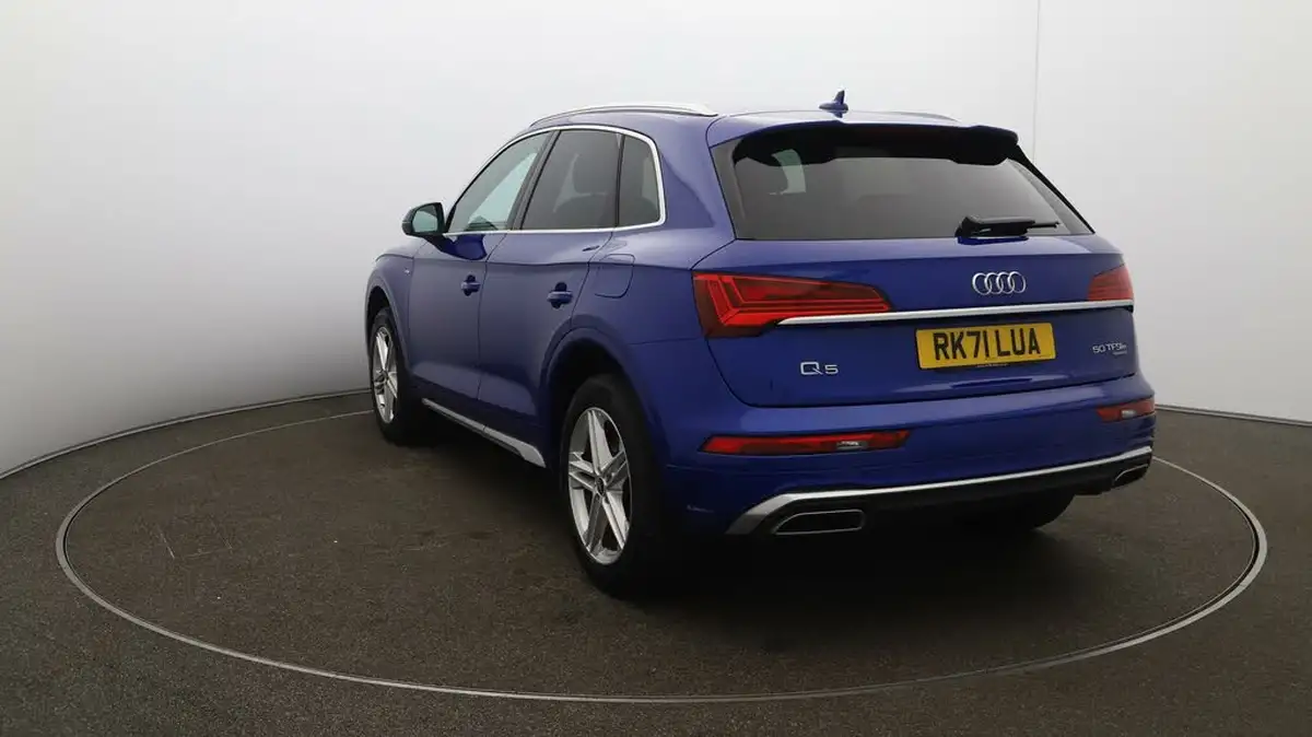 2021-audi-q5-20-50-tfsi-e-s-line-station-wagon-big-59