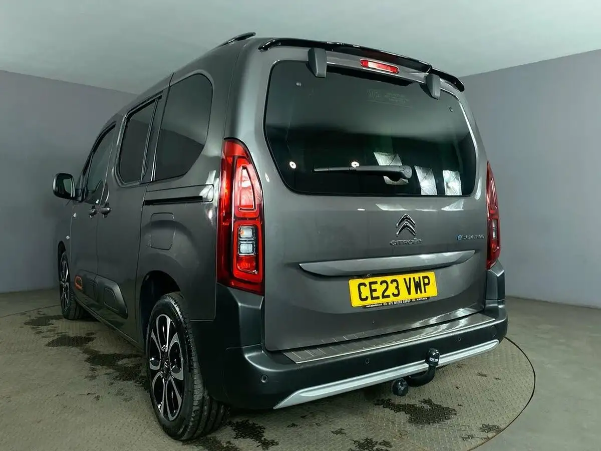 2023-citroen-berlingo-e-flair-xtr-m-size-big-13