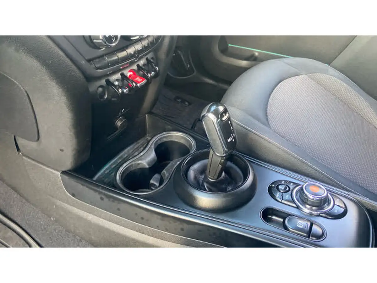 2020-mini-countryman-15-cooper-classic-auto-big-12