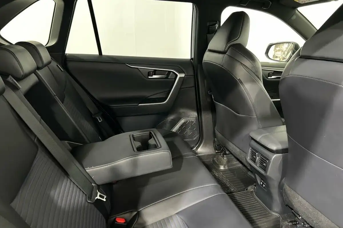 2019-toyota-rav4-25-vvt-i-dynamic-215bhp-big-36